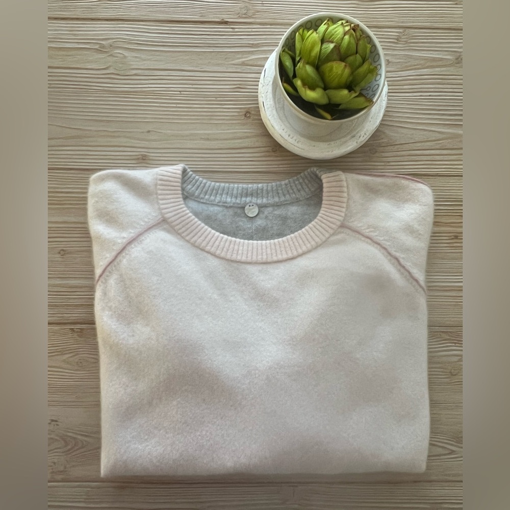 Margaret O’Leary 100% Cashmere Sweater Gray & Pink | Large | Spring Colors - Picture 2 of 8